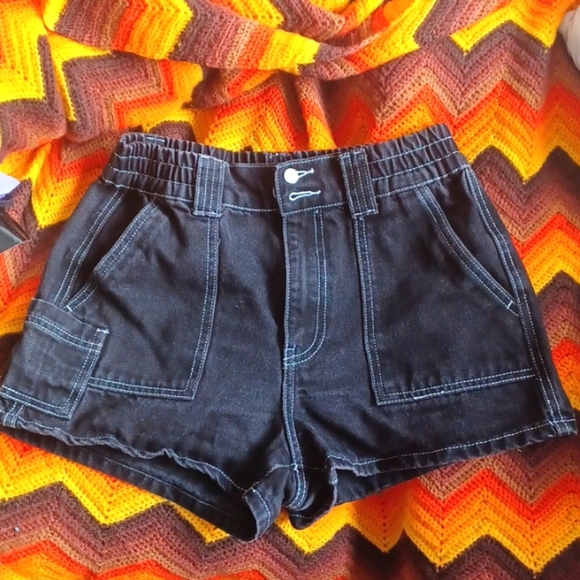 Simple Society Carpenter Jean Shorts Black with White Trim 11"Rise, 2" Inseam - Picture 1 of 4